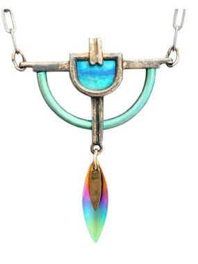 Vintage-Inspired Geometric Pendant Silver- Necklace With Iridescent Drop